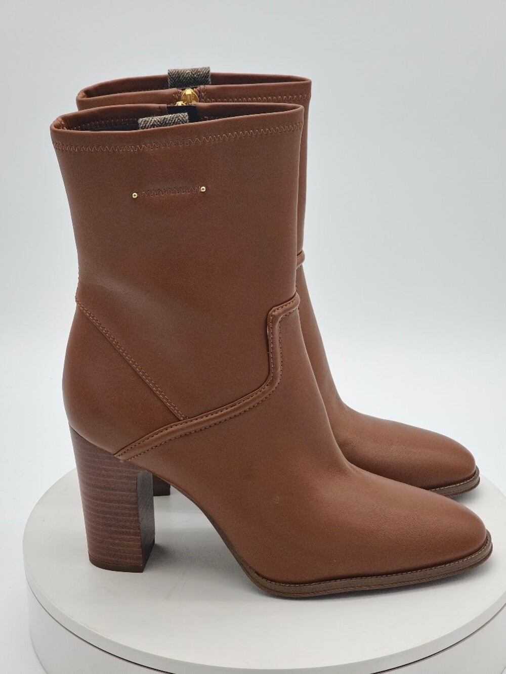 Franco Sarto Informa Women’s Cognac Brown Ankle Boots Block Heel Size 9.5 M NEW - Picture 2 of 10